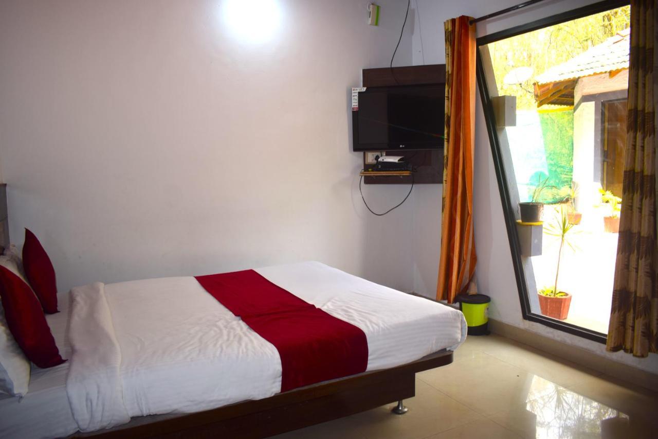 Staymaker Coorg Jungle Stay Resort Кушалнаґар Екстер'єр фото