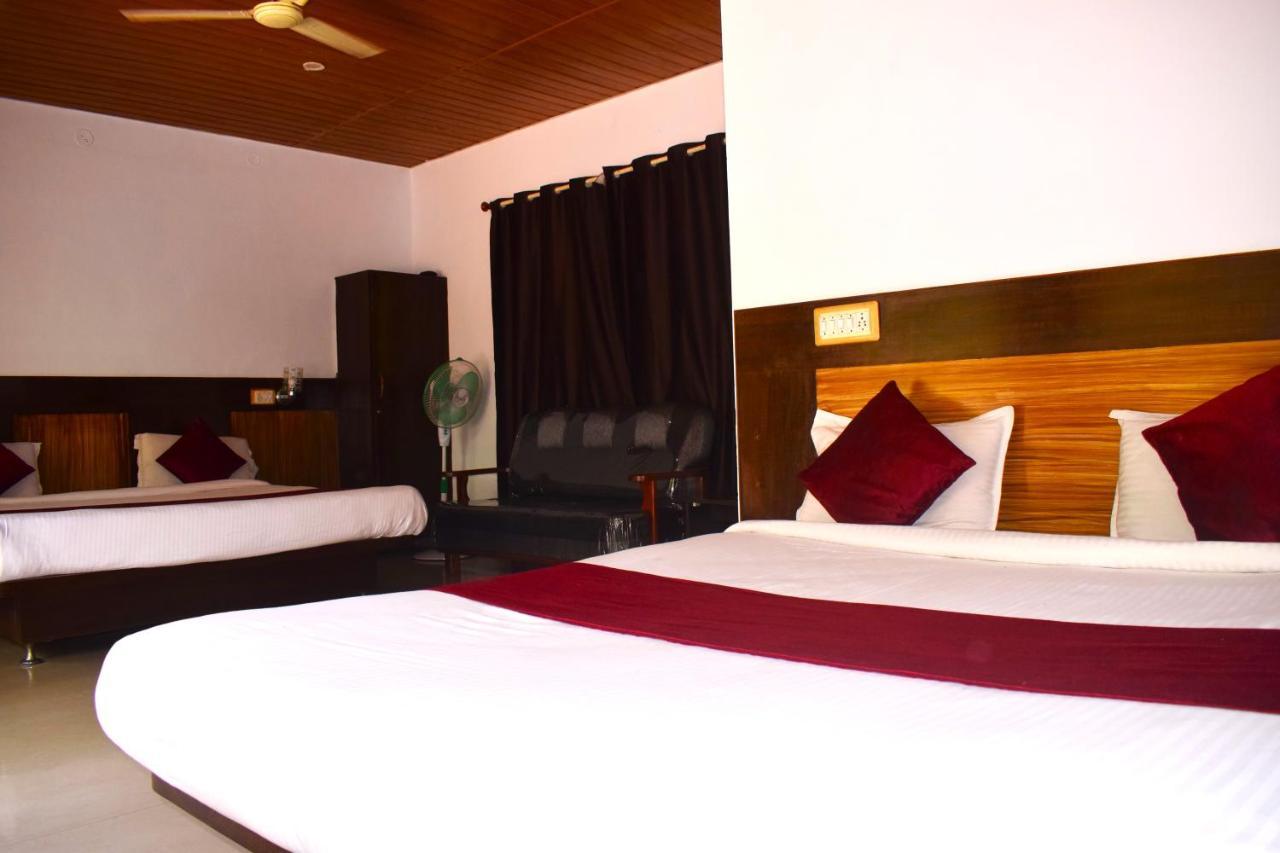 Staymaker Coorg Jungle Stay Resort Кушалнаґар Екстер'єр фото